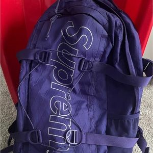 Supreme FW18 BackPack